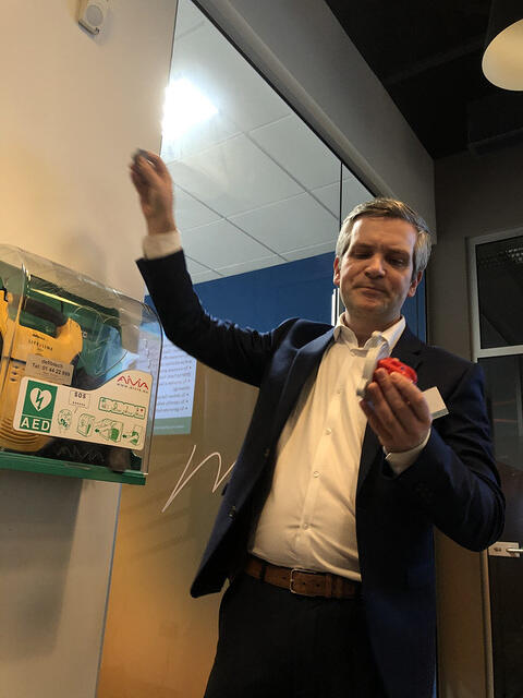 365EEB2A-C2FB-46CA-83DF-84058A772424 1 105 c